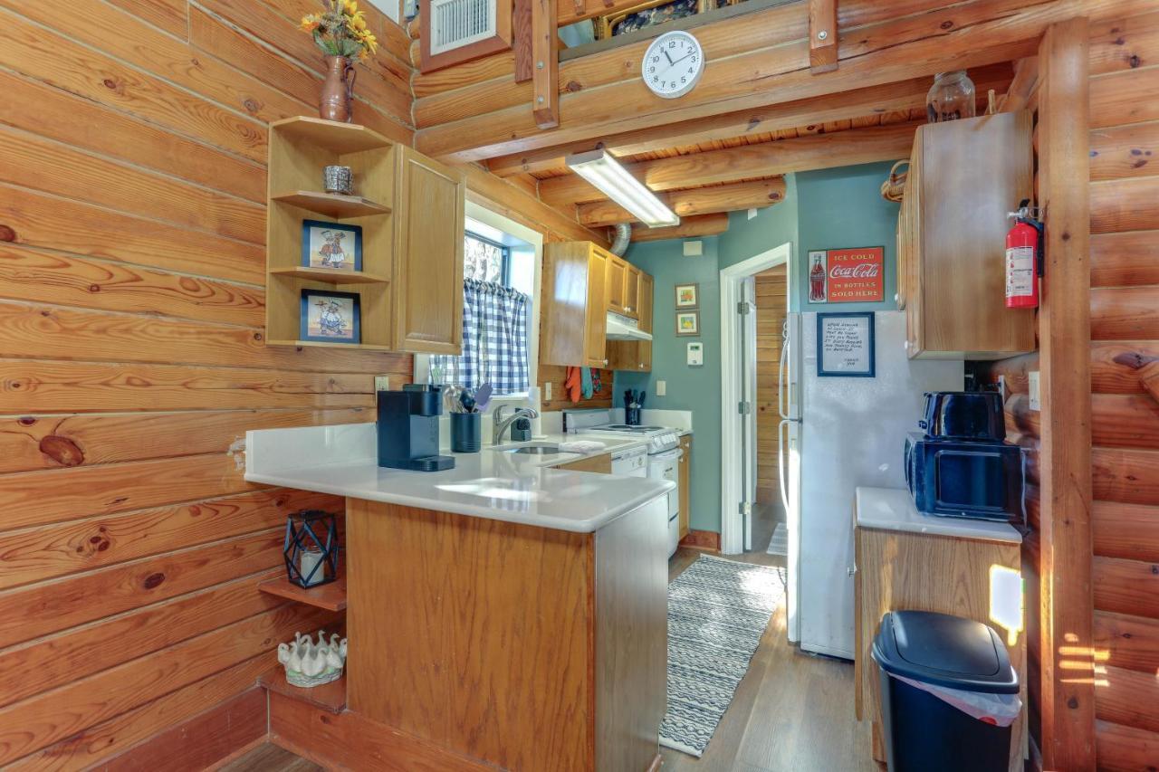 Okeechobee Cabin With Patio And Community Pool! Dış mekan fotoğraf